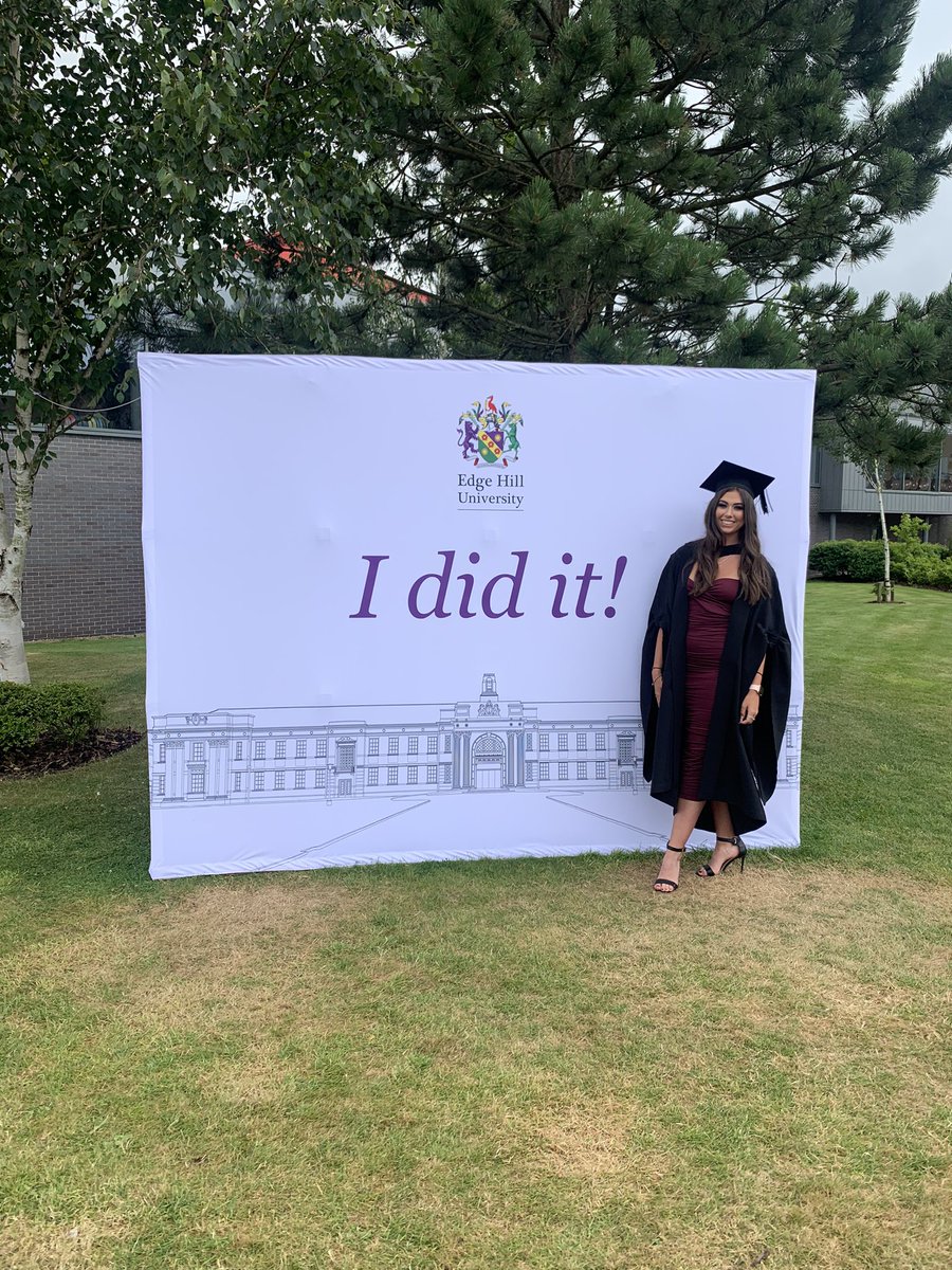 IsabelleMcp's tweet photo. This week I became an official graduate of @EdgeHill_Psych with an BSc (Hons) Psychology and Criminology degree 🎓🧠🍾🥂👩🏽‍🎓✨ https://t.co/3Ji7Faaumn