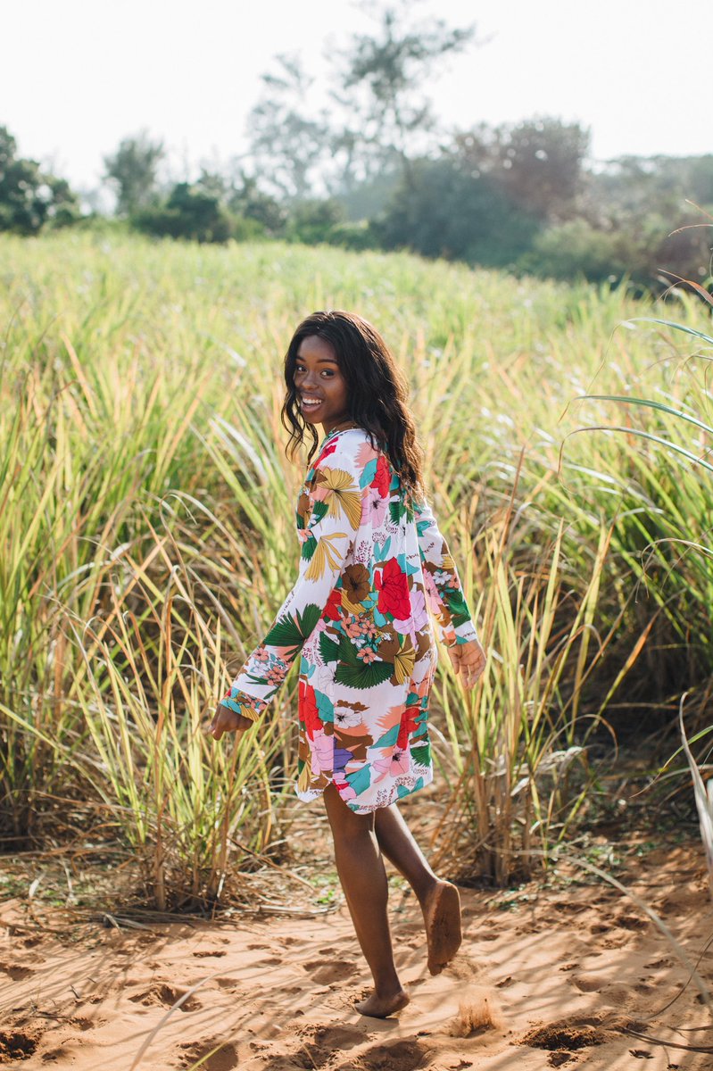 ALSleepwear's tweet photo. Have you shopped our new festive floral online? Available in long sets, short sets and nightshirts. ✨ https://t.co/rlhFkyCNXa