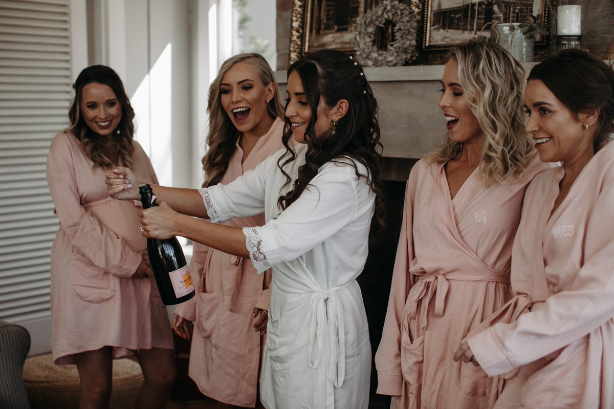 ALSleepwear's tweet photo. Steph and her girls in our custom made robes with personal embroidery on the morning of her wedding 💓 Images by Michigan Behn https://t.co/UxaLbrP07T