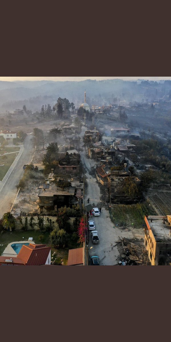 #AtesinCocukları #PKKyakti #OrmanVatandir
Sebep olanın olana yardım edenin allah belesını versin canım ülkemi güzelim ülkemi çekemeyen pezevenkler pkk yandaşı şerefsiz alçaklar elbet soyunuzu kurutacağız
Acılar içinde gebereceğiniz günü bekleyin yakındır...