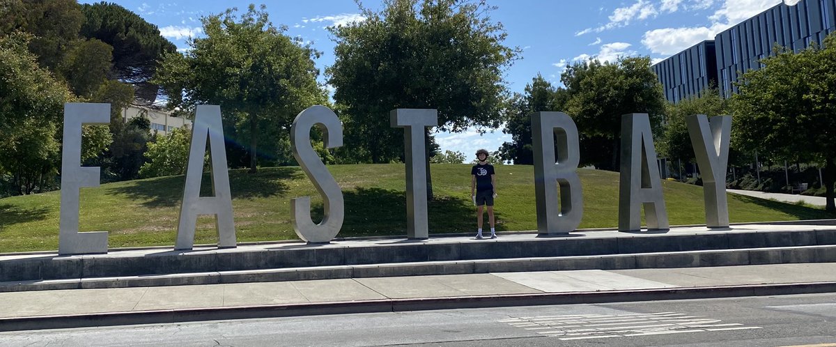 Had a great time meeting <a href="/CoachBRooney/">Bryan Rooney</a> <a href="/CoachEggleton/">Mikey Eggleton</a> and competing at the @CSUEBBasketball camp this week!