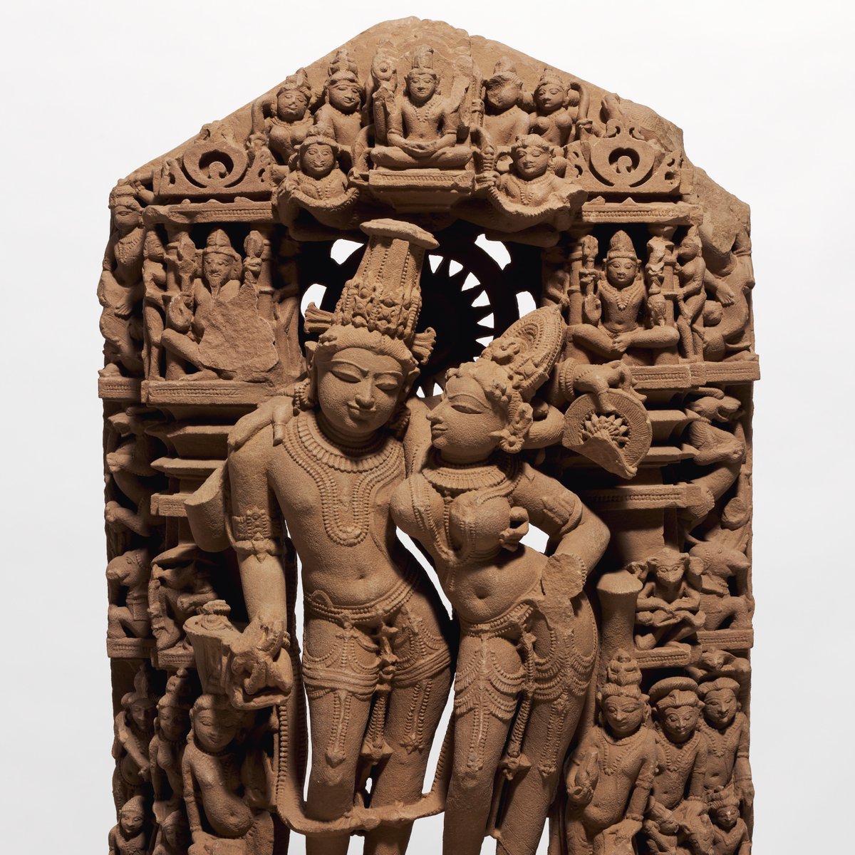 artlawalex's tweet photo. National Gallery of Australia returns 14 works to India, ridding itself of the Subhash Kapoor stain: "years of research, due diligence and an evolving framework for decision-making that includes both legal principles and ethical considerations." https://t.co/ZxmaJmWgD8 https://t.co/K2iAqE7txd