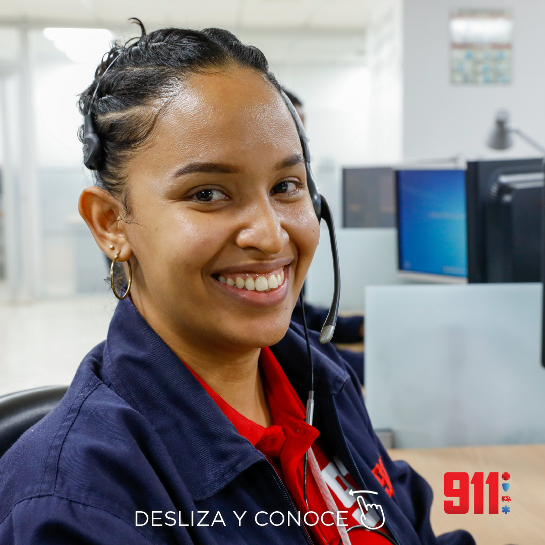 Sistema911_RD's tweet photo. En cada jornada se encuentra un equipo de profesionales dispuestos a ayudarte en cualquier situación de emergencia.

Llama – Reporta - Colabora

#Sistema911 #Emergencias911 #911DeLaManoContigo https://t.co/LsQ4kiWvZV