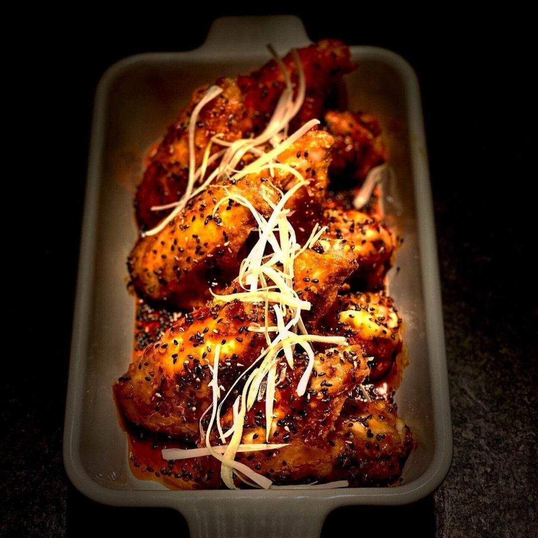 SuttonHooChick's tweet photo. It's National Chicken Wing Day...who knew there was a day dedicated to chicken wings! Served in so many different ways, we love this Korean fried, sweet & spicy chicken wing recipe by chef Rex Newmark: https://t.co/eIZuPF6kdD @rexnewmark #ChickenWings #ChickenWingRecipe https://t.co/si42CrvRlx