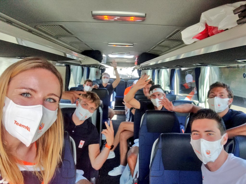 Bus full with medallists! On our way to Scheveningen with the cyclists 🥇🥈🥈🥉 and our staff together with our rowers 🥇🥈. This evening also <a href="/NOS/">NOS</a> and <a href="/HumbertoTan/">Humberto Tan</a>
