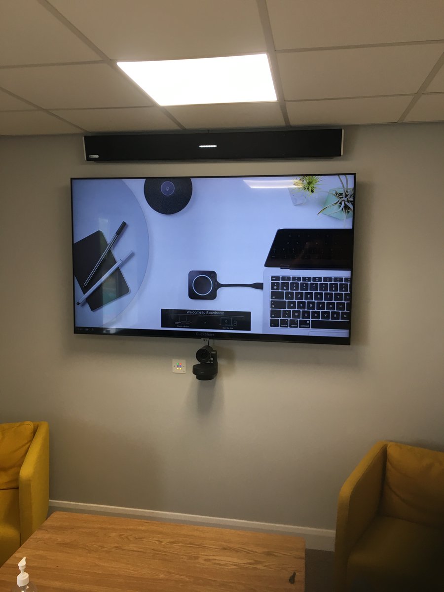 HTS_AV's tweet photo. Enjoy hassle-free, one-touch meetings with wireless content sharing...

👉A 75" #Samsung display, #Logitech video conferencing camera, Nureva Audio, #Barco Clickshare and a wall mounted easy to use control panel.

We have solutions that work for every space!

#WorcestershireHour https://t.co/gSe9UR2keg