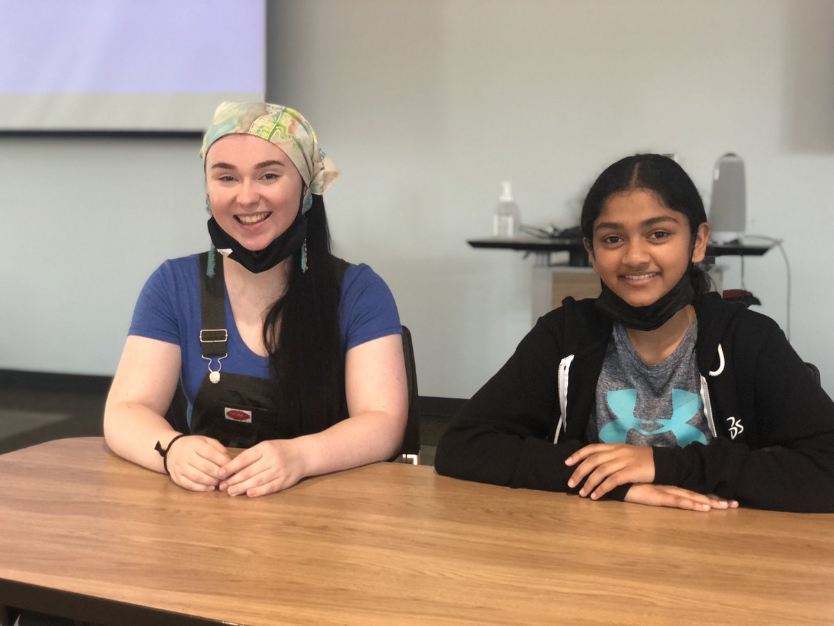MrsPagnaniBPMS's tweet image. Huge thanks to @danielleboyerr and Vinaya for speaking to our young innovators yesterday about the @steamconnection and your experiences advocating for change as a teen! #OYILTroy @OaklandSchools