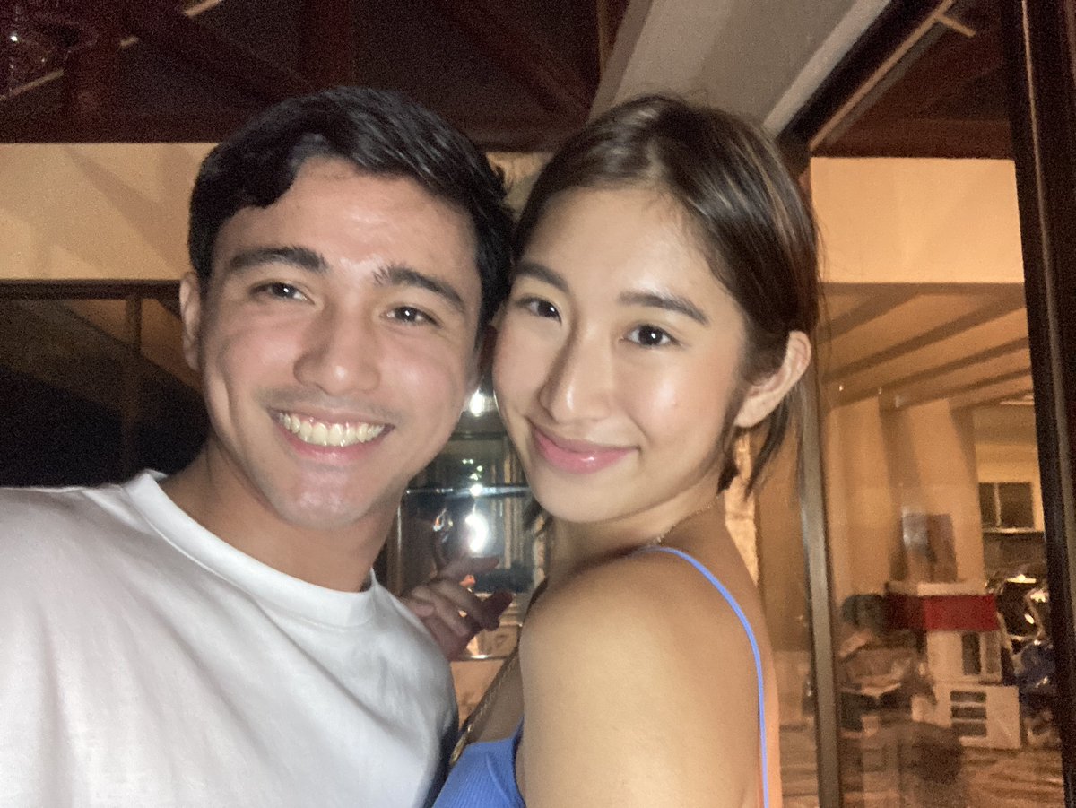 crismarmench's tweet image. 