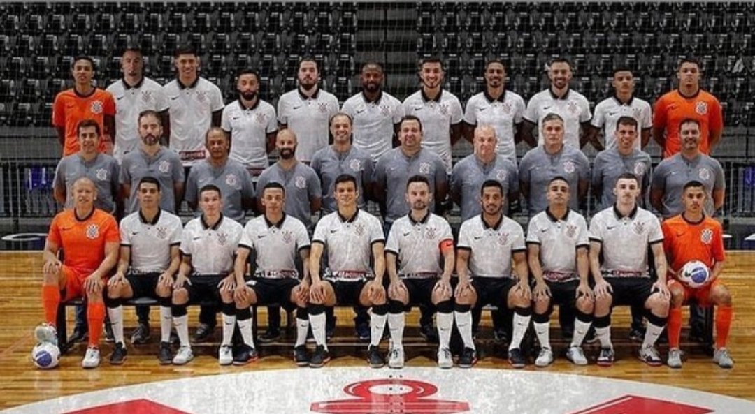 AlexNegrunes's tweet photo. ⚓ É óbvio que o 1° contato que vc tem com o clube é pelo futebol, mas depois vc tem a oportunidade de vasculhar a história e conhecer outras modalidades tbm pelo seu clube. Por isso sempre digo: torço para o SPORT CLUB @Corinthians Pta e não para o Corinthians "FUTEBOL CLUBE".😉 https://t.co/K697Ip5Nv0