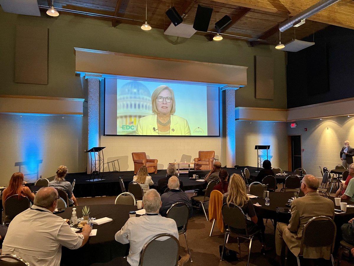 I was glad to give virtual remarks at today’s Partners in Ag Innovation Conference in Willmar. The focus of this year’s event was growth and change in agribusiness and the ag economy. Thanks to @MinnWestTech and @KandiWillmarEDC for hosting! #AgPartnersMN