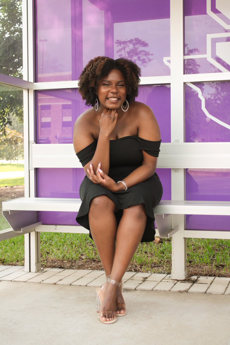 its_ryana's tweet photo. “For with God nothing shall be impossible” Luke 1:37
B.S. in Health Science w/ a minor in Psychology 👩🏿‍🎓
August 7th, 2021 💜🤍 https://t.co/oULkEKckQA
