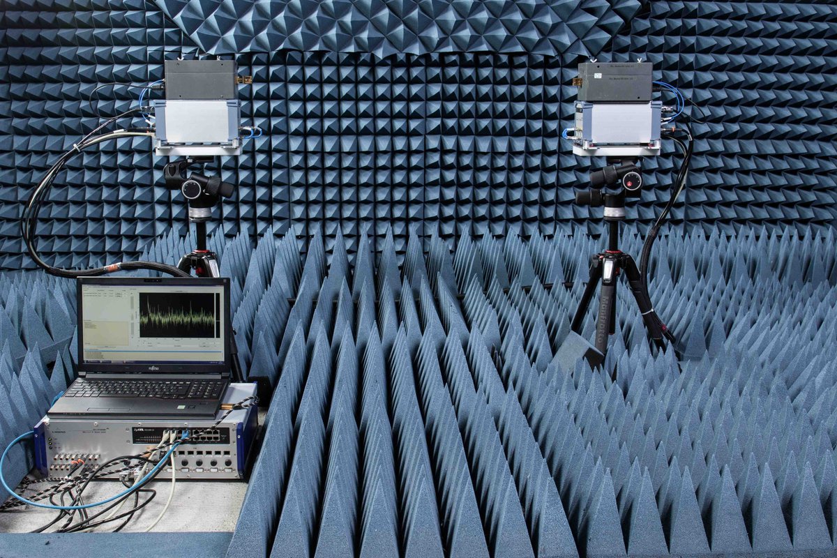 tuBraunschweig's tweet photo. In zehn Jahren soll #6G die Kommunikation revolutionieren. Als Teil des Forschungshubs „6G Research and Innovation Cluster“ (6G-RIC) gestaltet die #TUBraunschweig die kommende #Mobilfunkgeneration mit. ➡️https://t.co/rJISo3BhcY https://t.co/mWatjPqUmN