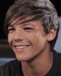 VIXKIWI's tweet photo. otto anni di differenza https://t.co/G0Dgx1DkUG