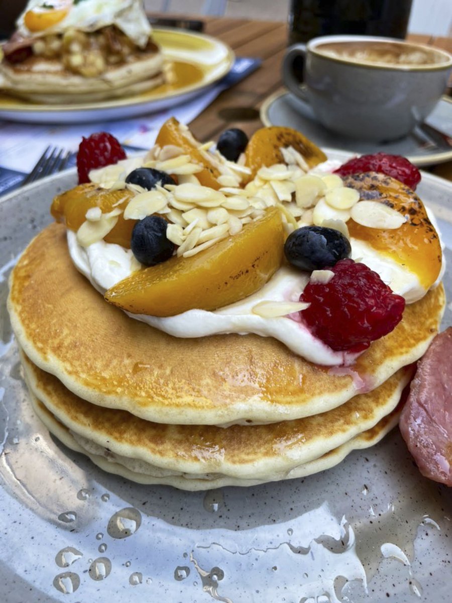 ScottishField's tweet photo. Matilda would certainly approve of Edinburgh's new
@stackandstill pancake paradise. Read all about
@_R0SIE___'s weekend visit.
https://t.co/3K6pnSWr6l
#Food #Drink #StackAndStill #Edinburgh #Scotland #Scottish #review #pancake #paradise #Matilda #ScottishField https://t.co/YpBhwwSW8T