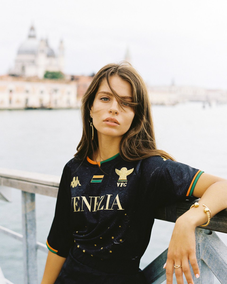 Venezia F.C. Home 2021/2022 Football Shirt - Club Football Shirts