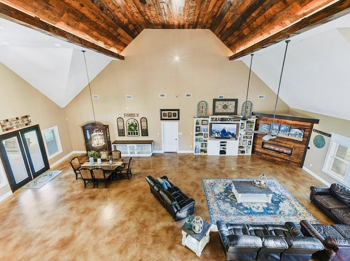 agyenterprises's tweet photo. Thinking of open concept? Give A.G.Y. Enterprises a call for a FREE estimate today 409-755-7200. https://t.co/hWcWpIGt3z