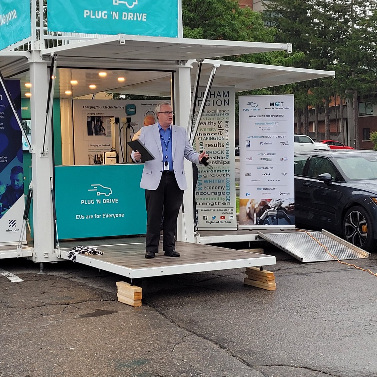 Plug'n Drive tweet media