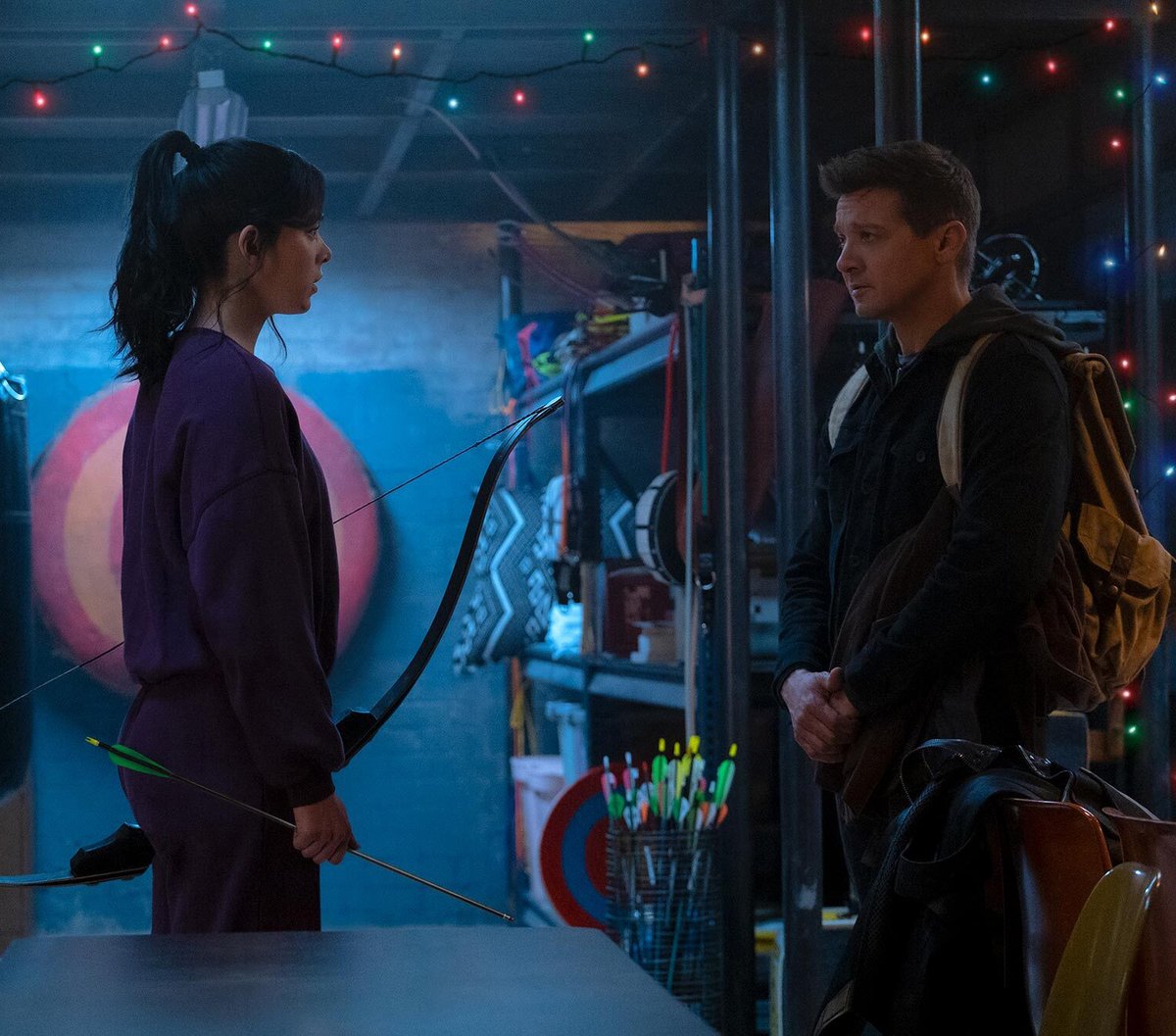 AgentedeMarvel_'s tweet photo. ¡Hawkeye se estrenará oficialmente el próximo 24 de noviembre en Disney+! https://t.co/ZPpAKWMRR6