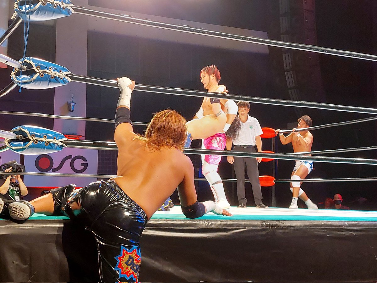 Twitter पर デスペナ ह शट ग