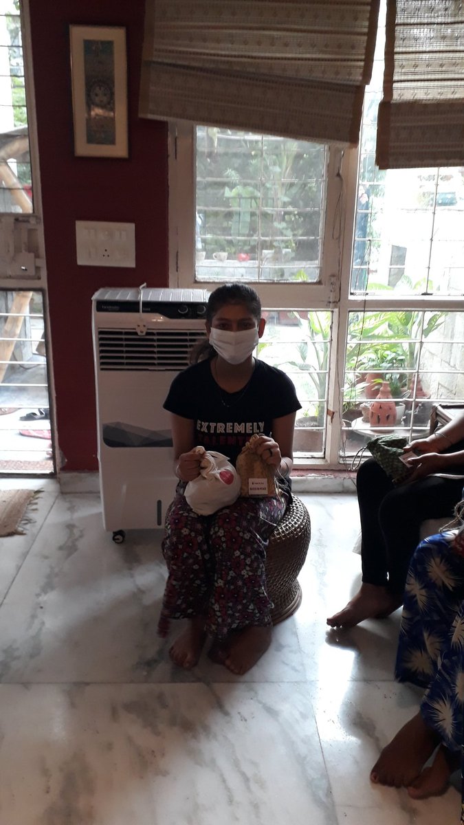 SProgra's tweet photo. #bleedinpeace #Sustainable #biodegradable #alternatives reduce #landfills #soil contamination partnered @paintitred_in @AVRWA37 @kavitajamil3 @AvSaaph @Supriya_kabir https://t.co/YMu05YUpcz