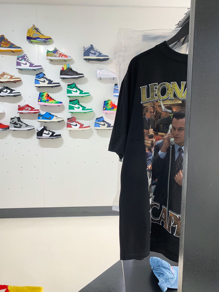 davidsp0v's tweet image. Giveaway time!!! 📽

Quote tweet this tweet and get zero likes and retweets