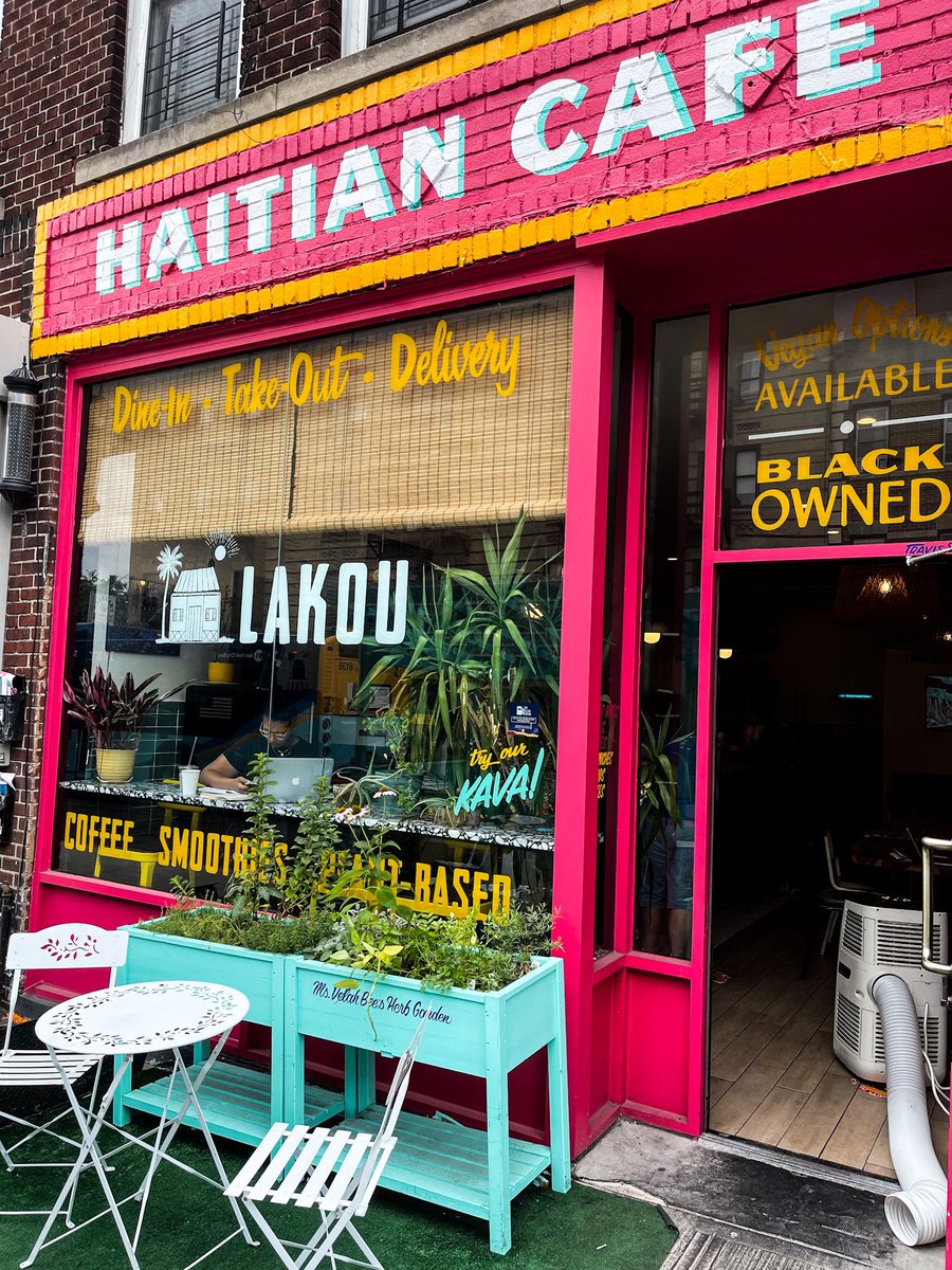 feed feed + grog (kava)  <a href="/lakoucafe/">Lakou Cafe</a>