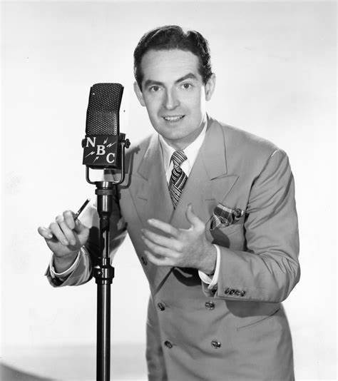 Cornfldz2Cosmos's tweet photo. Remembering Frederick Malcolm Waring, Sr., who died #otd (July 29) 1984 in State College, PA. Waring, born June 9, 1900, in Tyrone, Pennsylvania, was a popular bandleader, radio and TV personality who was nicknamed “The Man Who Taught America How to Sing”. #fredwaring https://t.co/3NA8g7JlFJ