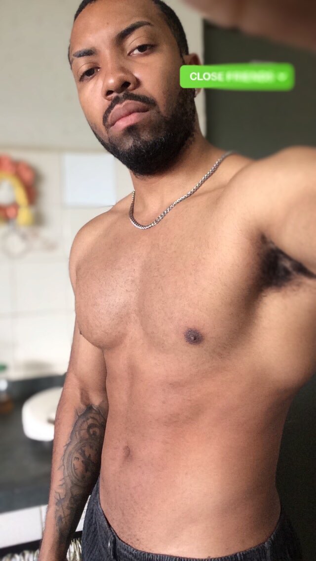 Foco na missão💪🏼 
#FIFA22 #FitnessMotivation #FitnessModel #gym #academia #foryou #fodaseopadrao #Hulk #workout #suplemento #strong #putifero #pqdt #exercito