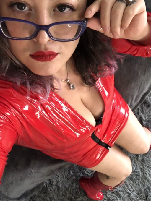 I see you&hellip; https://t.co/uXezZJMSOj