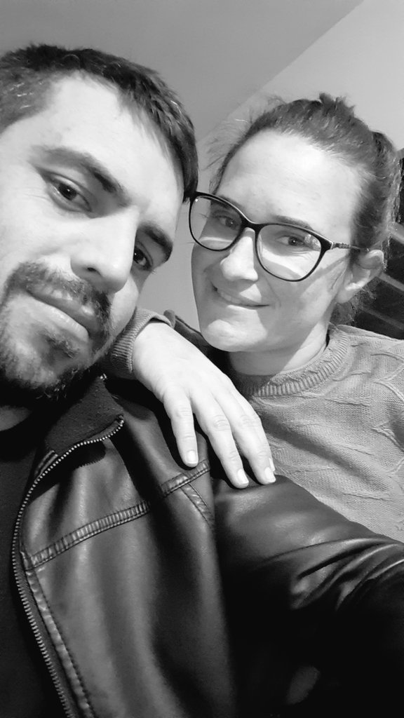 Rafaah07's tweet photo. Meu porto seguro! , daqui uns dias não seremos só nois dois, e sim nossa pequena #MariaCecília não vejo a hr ter vce com a gnt https://t.co/I4rDq1eoZA