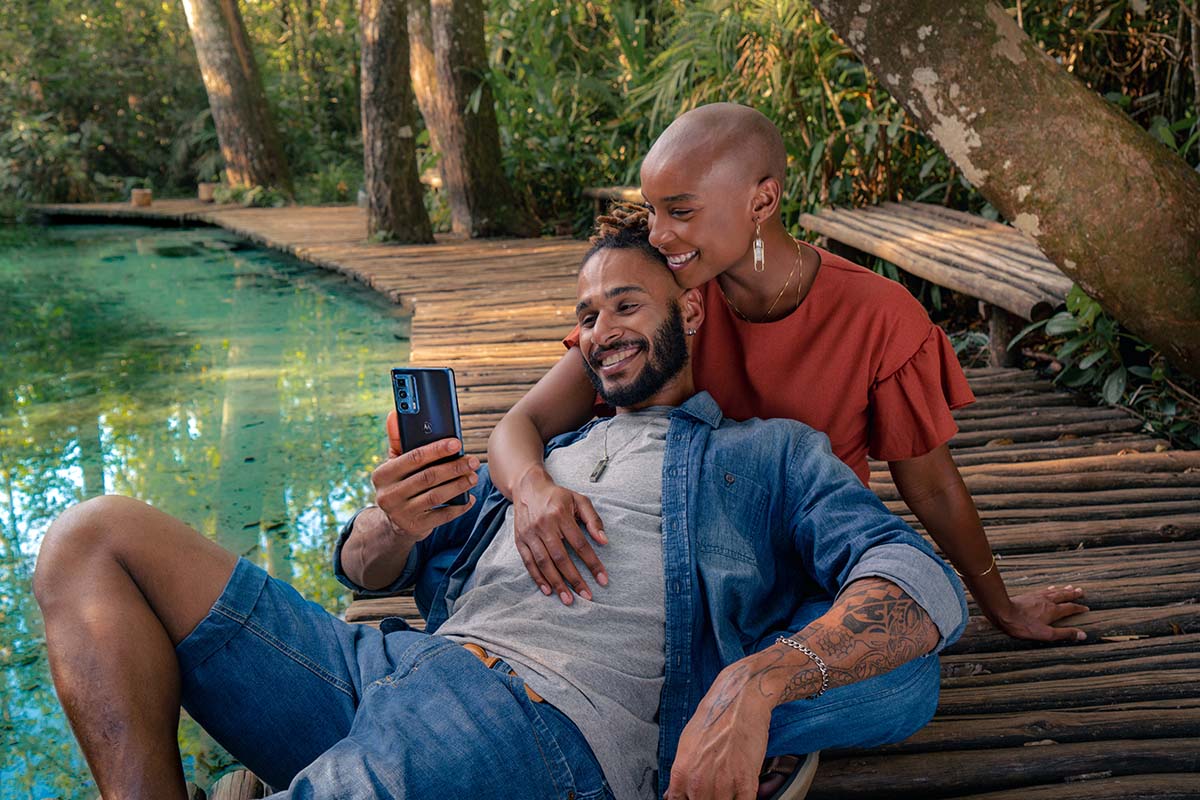 PixelcoTech's tweet photo. Conoce los nuevos equipos de la serie #edge de #motorola 
#hellomoto @Motorola_col 
https://t.co/FEjM8YbLvt https://t.co/LE7hggRedN