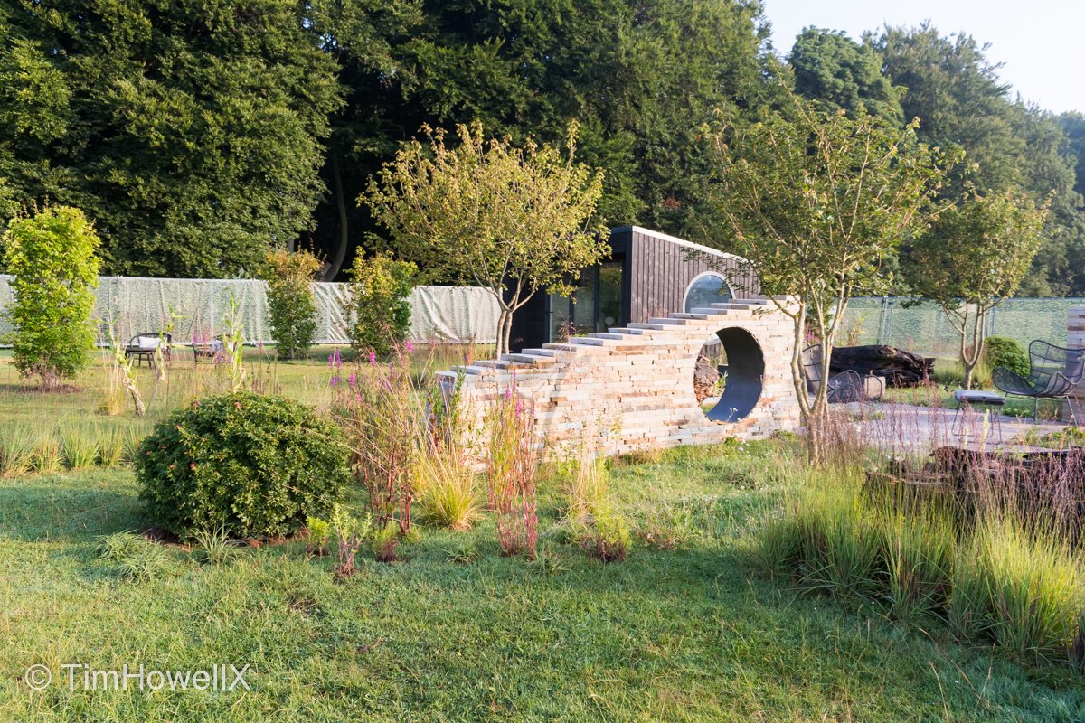 TimHowellX's tweet photo. #Top20Highlights of #RHSTatton #Highlight 07 such a pleasure to see @mchljhnmcgrr back at Tatton. This time with the RHS and @tatton_park Rewilding Garden. Built by Bancroft Lee Landscapes with a wonderful garden room by Haven Outdoor Living Space & hedges from @bighedgecompany https://t.co/d9vfYcpnu6