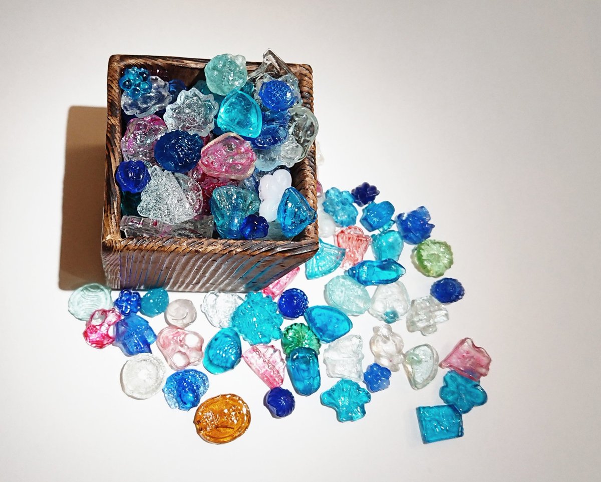 明治大正期の型押しガラスおはじきの世界 on X