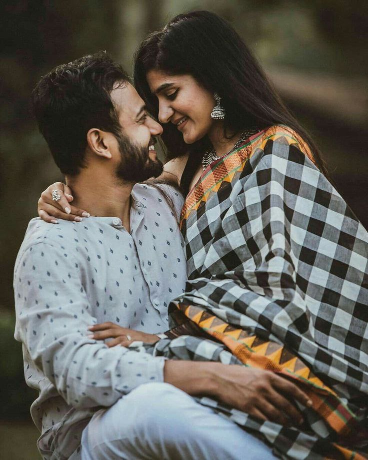 TheOneNGK's tweet photo. சத்தங்களும் சமாதானமாகி அமைதி காண்கிறது..
அவனின் அருகில் இருக்கையில்!
#Valimai #Magi_Az https://t.co/gHl6GJAkEC