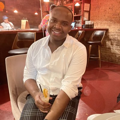 TimothyTHale1's tweet photo. #NewProfilePic https://t.co/dlsz7iAJLW