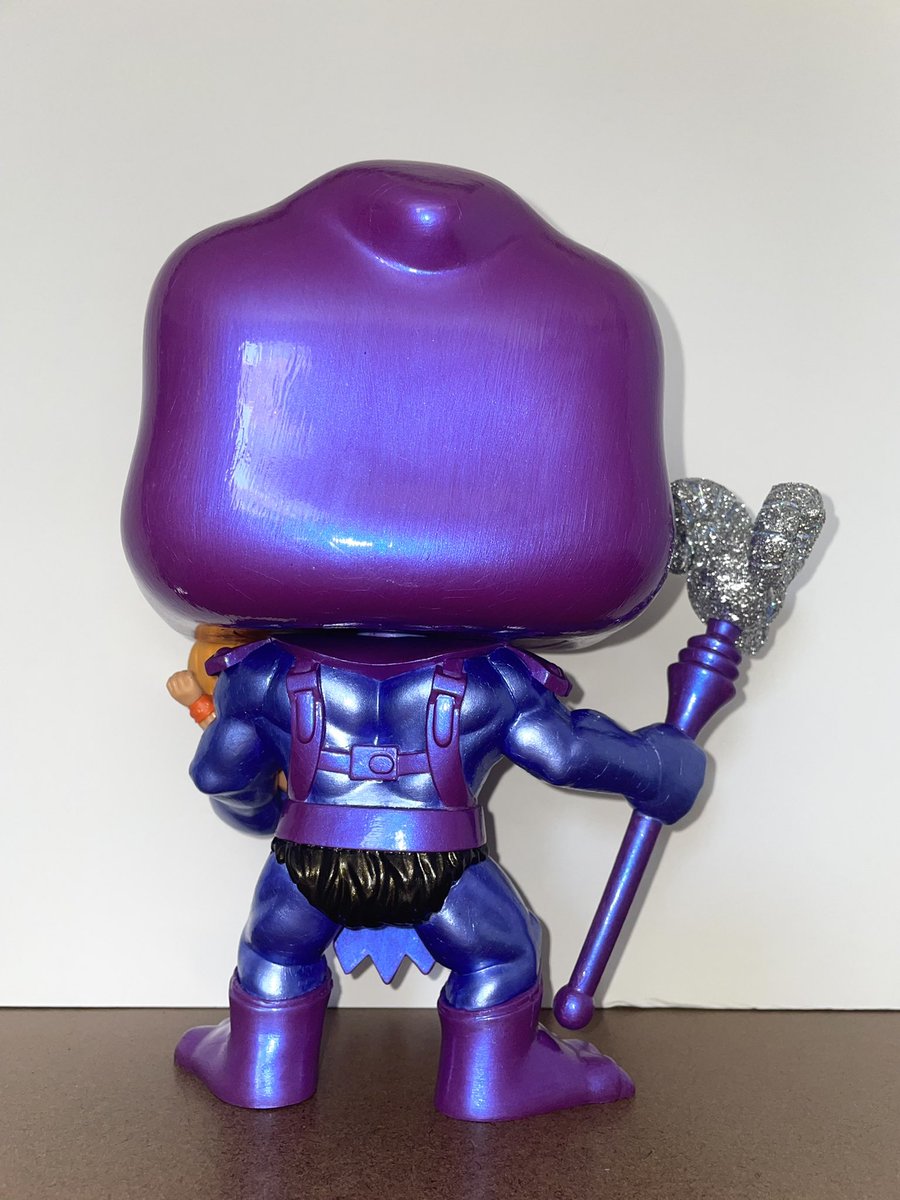 ElHaberdashery's tweet photo. 💀CUSTOM 10 INCH SKELETOR FUNKO POP💀 (link in bio) #funko #skeletor #MotuRevelation #motu #MastersOfTheUniverse_Revelation @ThatKevinSmith @OriginalFunko @FunkoEurope @garyvee @TheEllenShow @MoobysPopUp #toys #customtoy #HeMan @MastersOfficial @DesignerCon @joerogan @mingchen37 https://t.co/hJrXOjQaBL