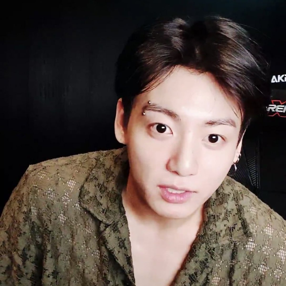 🎀 แจก 50฿ คับ !!!!
มันอดใจไม่ไหว กุกวีเค้ารักกันมากเรารู้เราสัมผัสได้ บวกกับพี่จองกุกเจาะคิ้ว!!!! เจาะจริงโนแกง!!!!!!!ㅠㅠ #kookv #JUNGKOOK