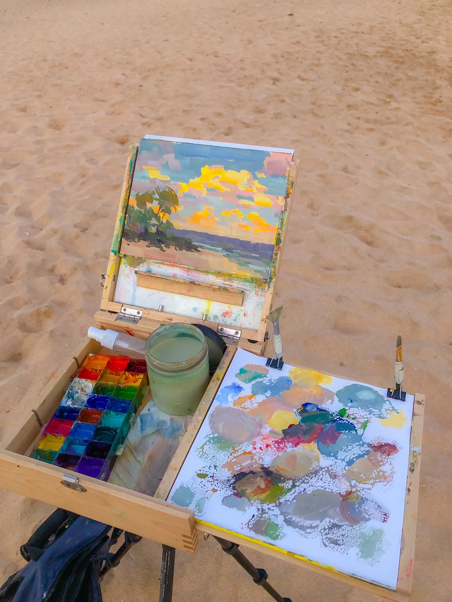 tommykimart's tweet photo. More clouds and the beach at Sandy beach in Hawaii❤️ #gouache #pleinair https://t.co/5SmwZMH70M