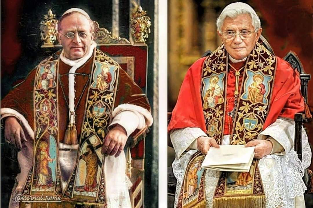 Ceremonia y rúbrica de la Iglesia española - La estola papal - Insignias