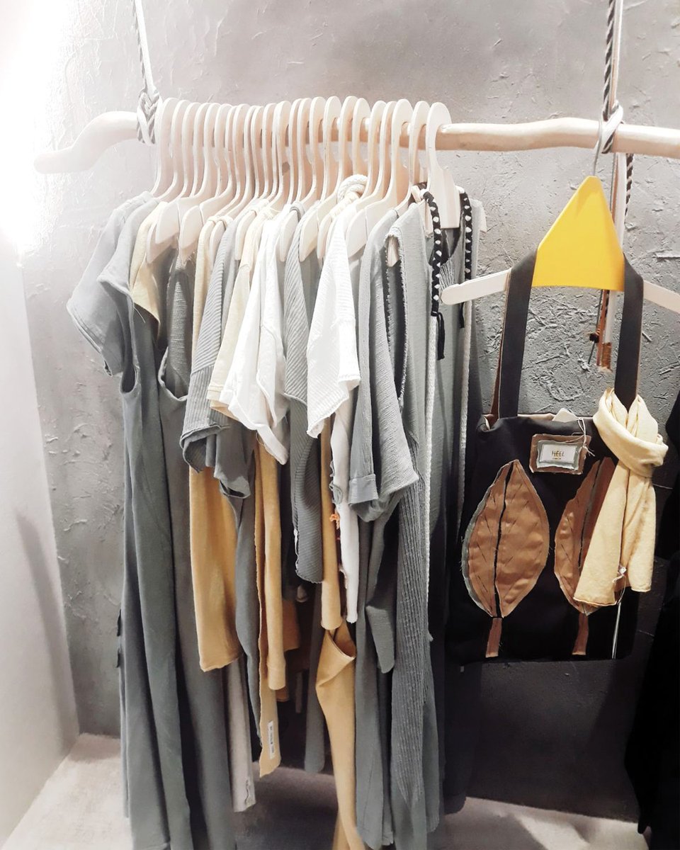 HEEL_AthensLab's tweet photo. Care for your skin!🌱
Shop Online at https://t.co/51SCSQ6TDD💛
.
.
.
.
#heelathenslab #sustainablefashion #ethicalfashion #handmade #clothes #ecofriendly #ecolife #naturalfabrics #madeingreece https://t.co/ppPGqNaPN0