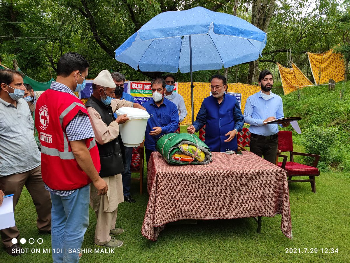DirSHDK's tweet photo. #Relief #Camp organised by #IRCSJK  at Beerwah, #Budgam in presence of Worthy #Director #SHD Kashmir, Deputy Director Central SHD Kashmir and #DSHO Budgam. https://t.co/vFKqF0Bstr