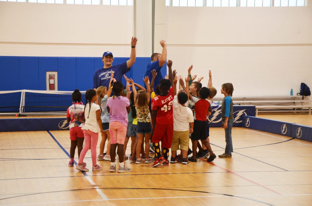 The Street Team provides the knowledge, equipment and opportunity for many local kids to experience hockey for the first time.
buff.ly/2V5wdwl
