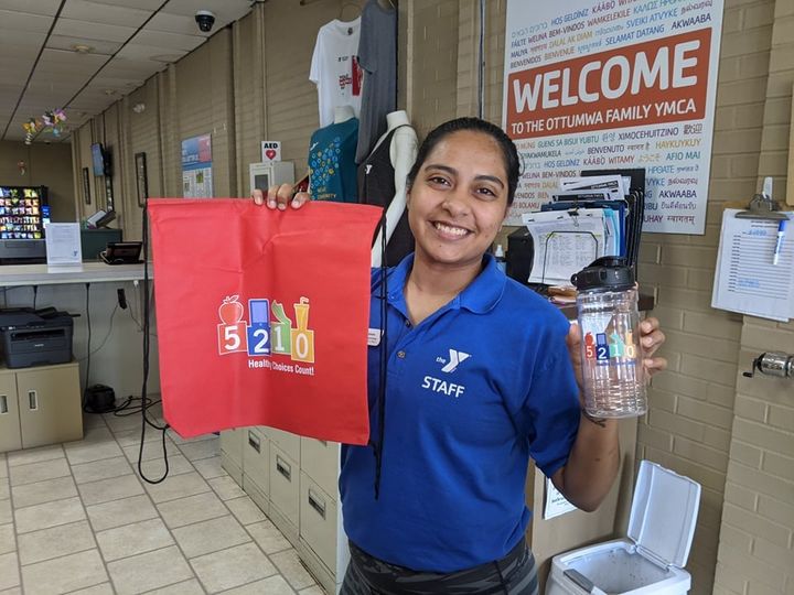 We are so excited to see what kind of 5-2-1-0 projects will be funded in Centerville, Keokuk, 
Leon, Oskaloosa and Postville! #HealthyChoicesCount iowahealthieststate.com/blog/press-roo…