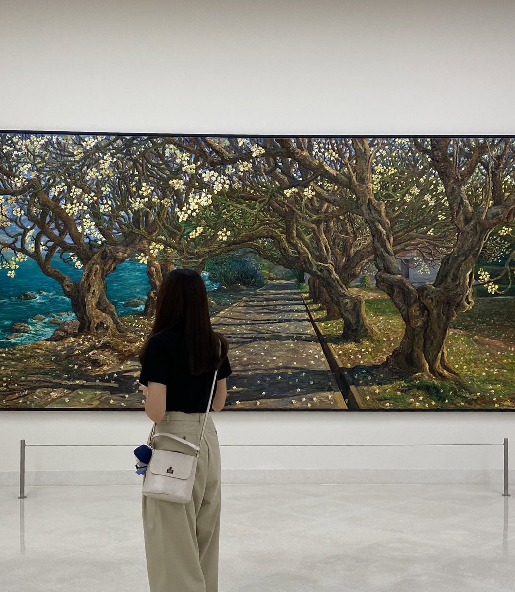 지유🍥 (@vkindaeyo) on Twitter photo 