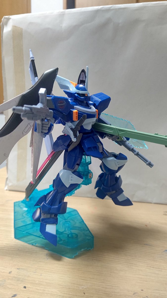 AST42338534's tweet photo. シグー試作型背部ウィングユニット運用実験装備仕様

『実験開発中のウィングユニットの試験の際に偶々研究所にあったシグーに取り付けてデータ採取してみた』という設定

久しぶりに #ガンプラ 作った。
 #ガンプラは自由だ  #ガンダムSEED https://t.co/5cB4AwyzC6