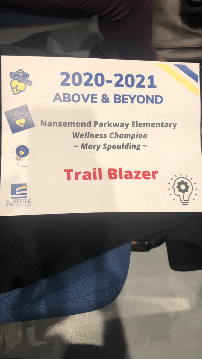 NPESbraves3012's tweet photo. Shoutout to our Wellness Champion Mrs. Spaulding! Keeping NPES healthy 💚 way to go! https://t.co/rnD4SgBbNa