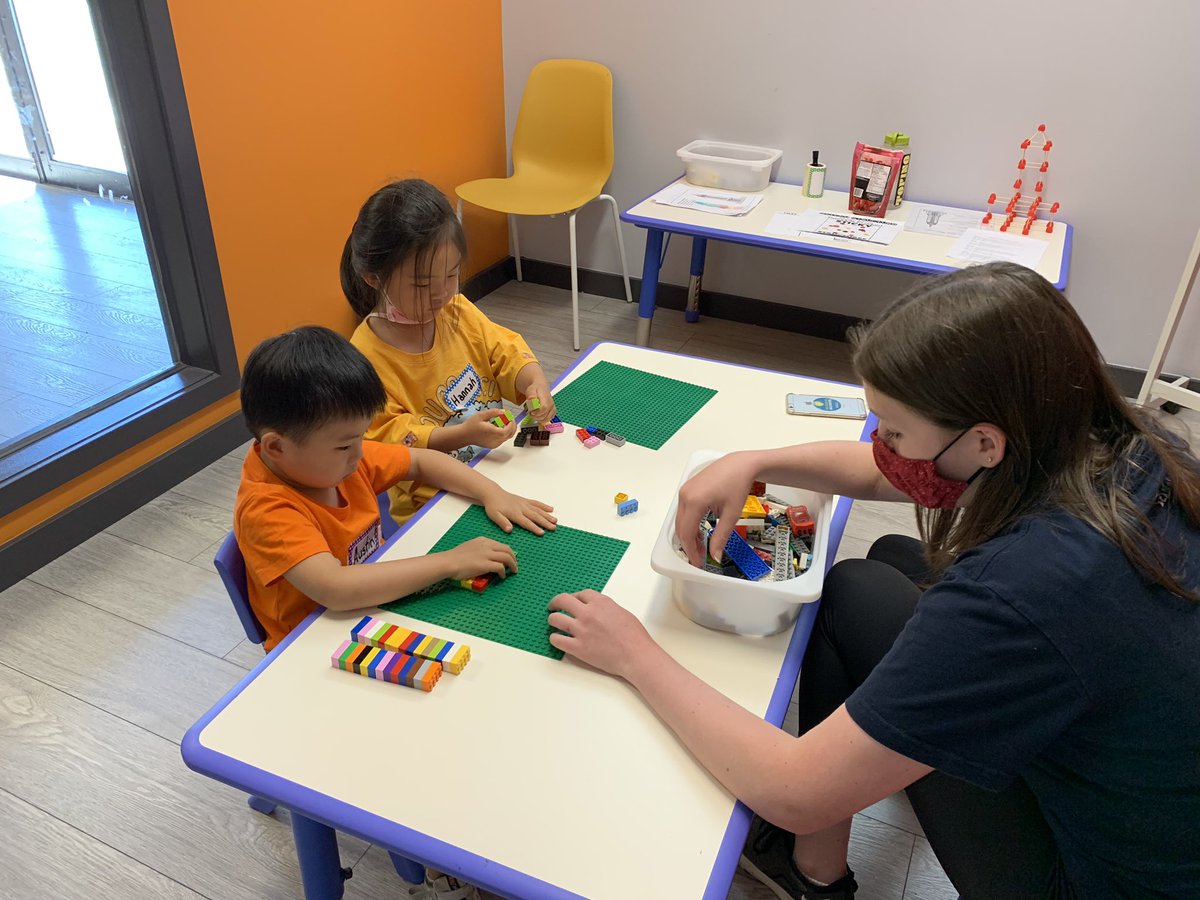Teaching Assistant Maddi helping some #littleengineers build structures out of toothpicks and gummies! #building #crafts #stemeducation
