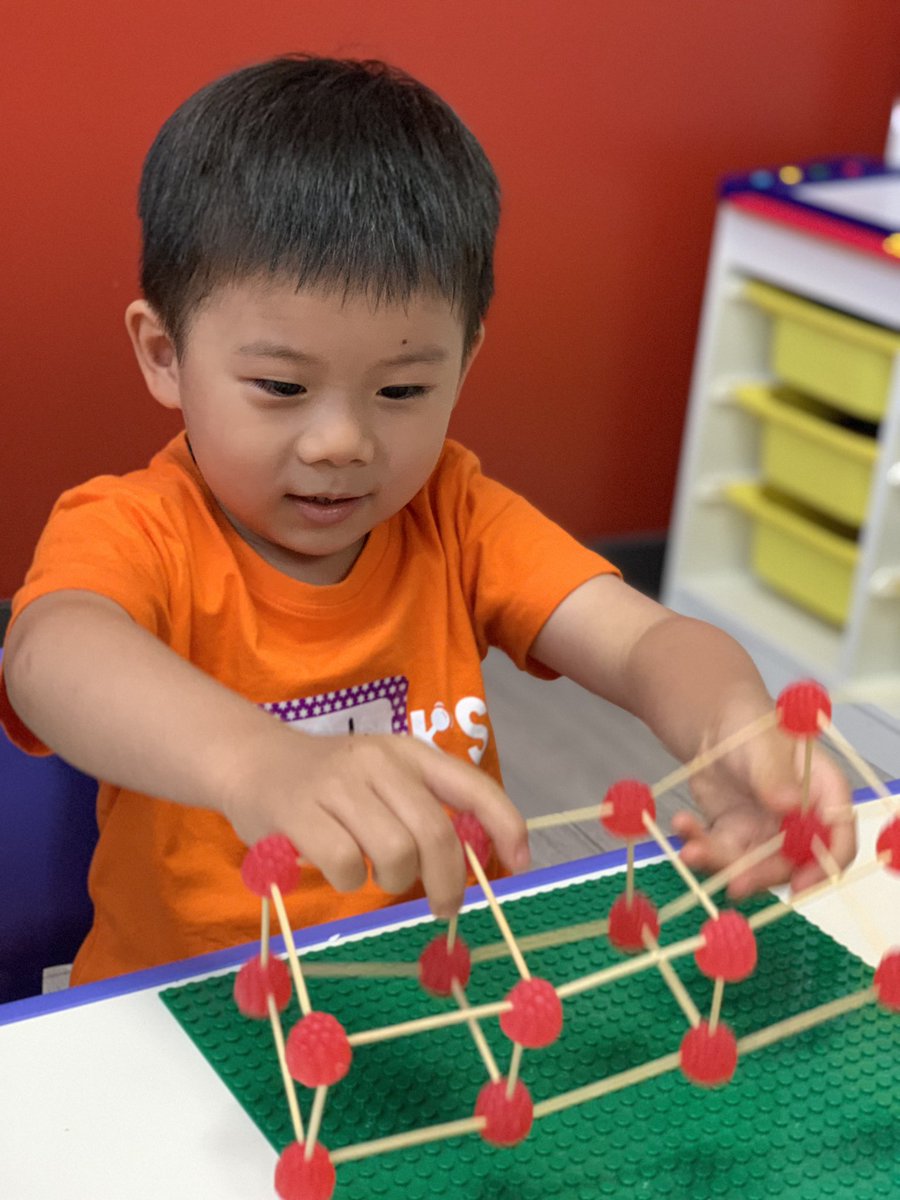 igeneducation's tweet photo. Teaching Assistant Maddi helping some #littleengineers build structures out of toothpicks and gummies! #building #crafts #stemeducation https://t.co/0RVox3ABfZ
