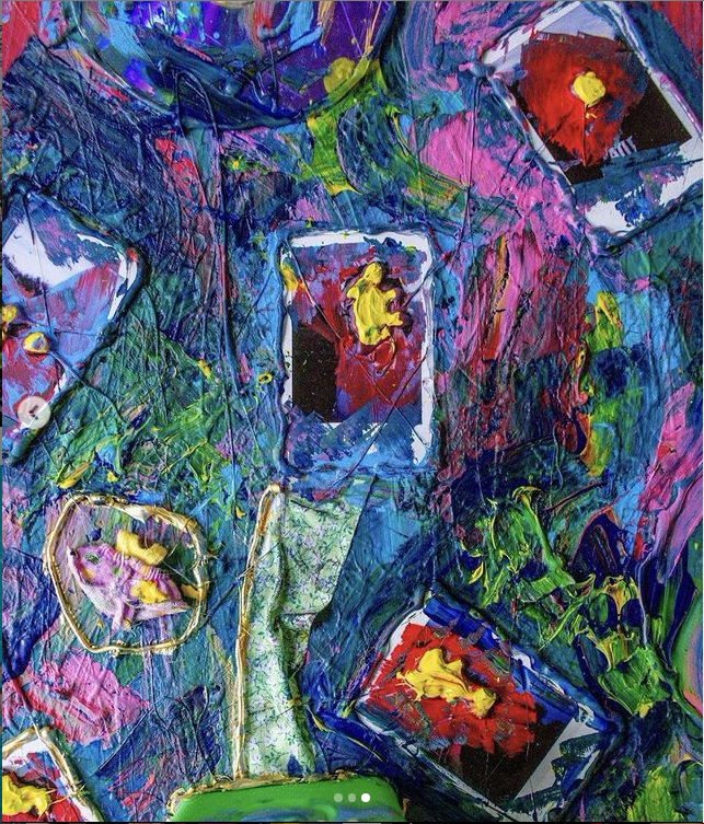 “I definitely do think that I found my voice through my art. I am not the best at expressing myself or my feelings sometimes, and I’m very insecure. I think art helped me find my self expression." Written by Kimberly Kapela on COSY. buff.ly/2TGkBzd #ArtistOnTwitter