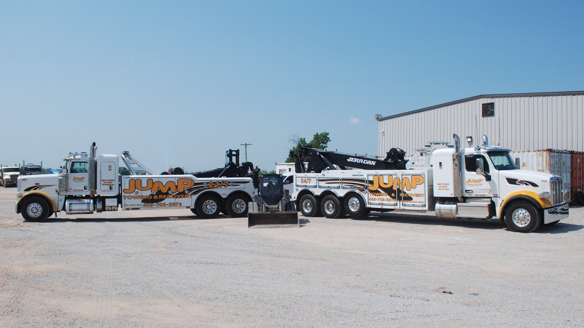 Jump_Towing's tweet photo. #OKC #WRECKER #RECOVERY https://t.co/SxEx1gp2Bp